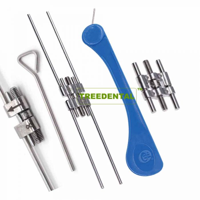 Application of the elastics from the screws to the mandibular